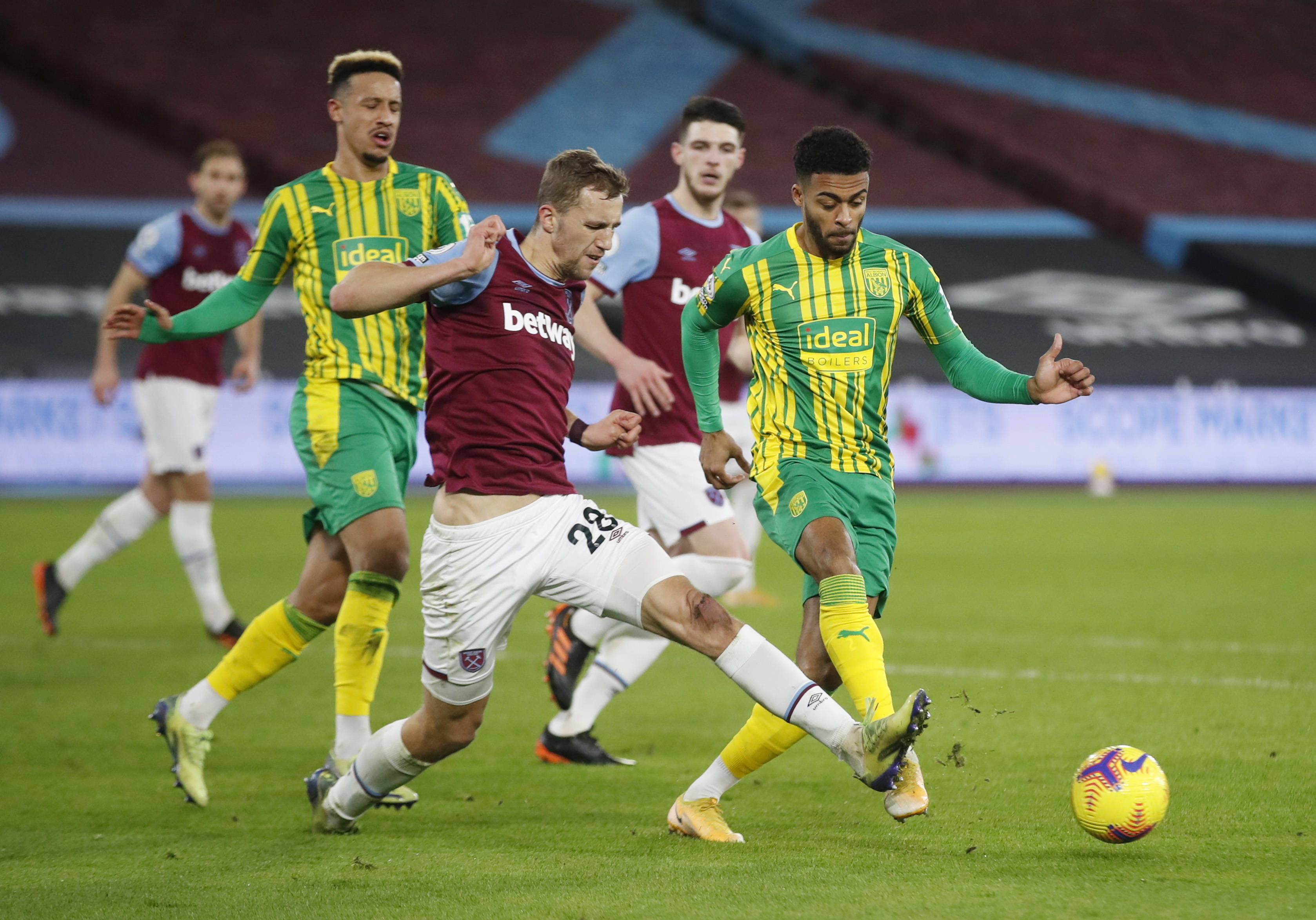 但它揭示了 但它揭示了