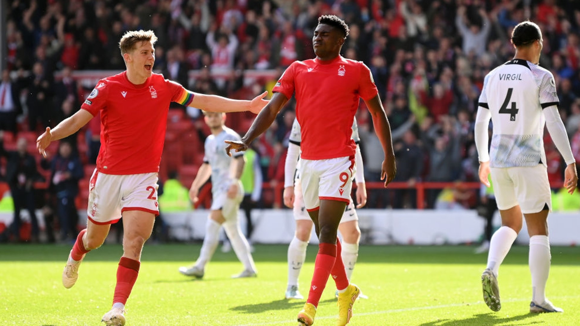 梅西都曾在 梅西都曾在